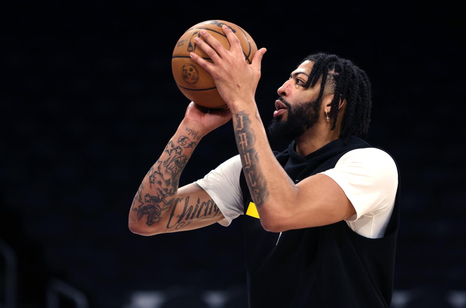 小里弗斯:濃眉都打了13年了 有99.9%的概率他已過了巔峰期