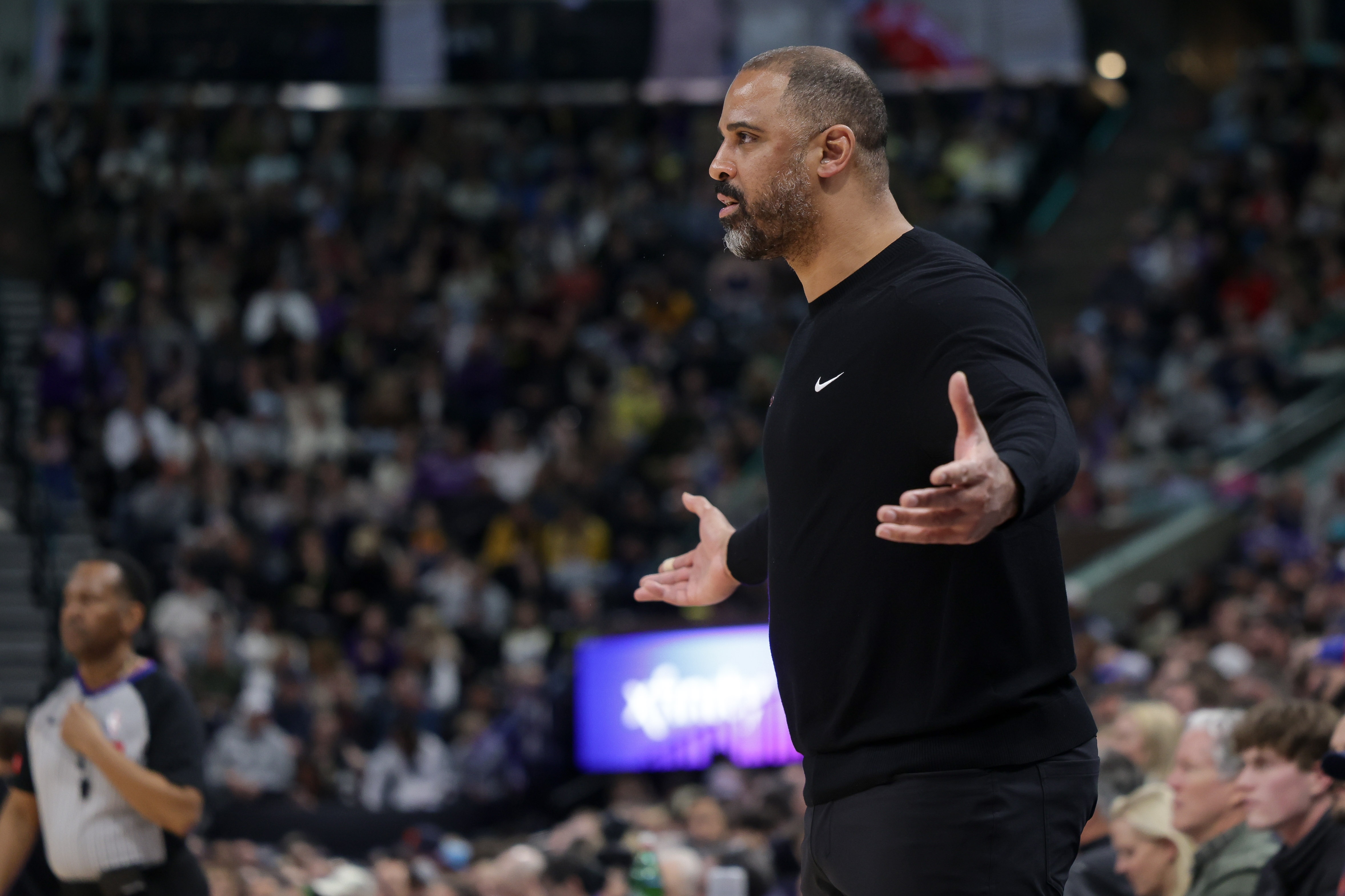 烏度卡:我們看上去信心和好勝心都沒了 我們得找回之前的狀態(tài)