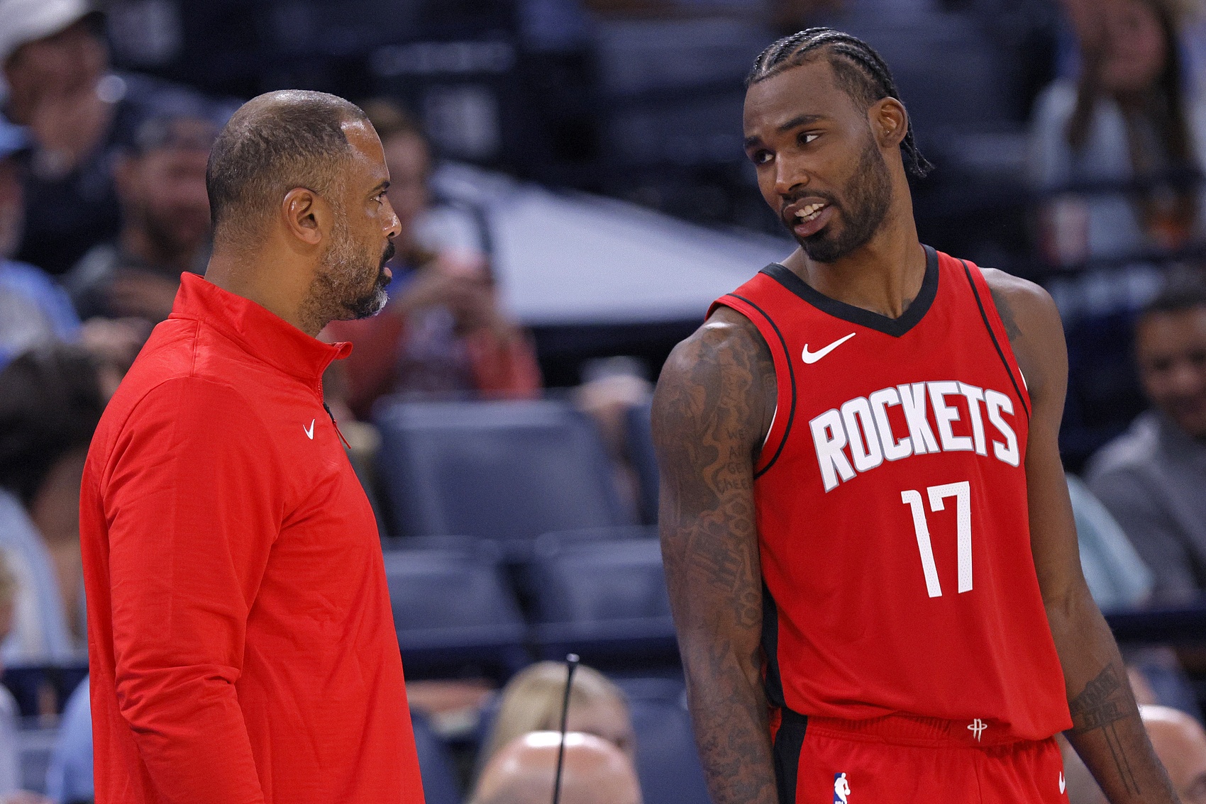 伊森媽媽:我賽前攔著斯通想讓伊森出戰(zhàn)勇士 因為明天是我生日