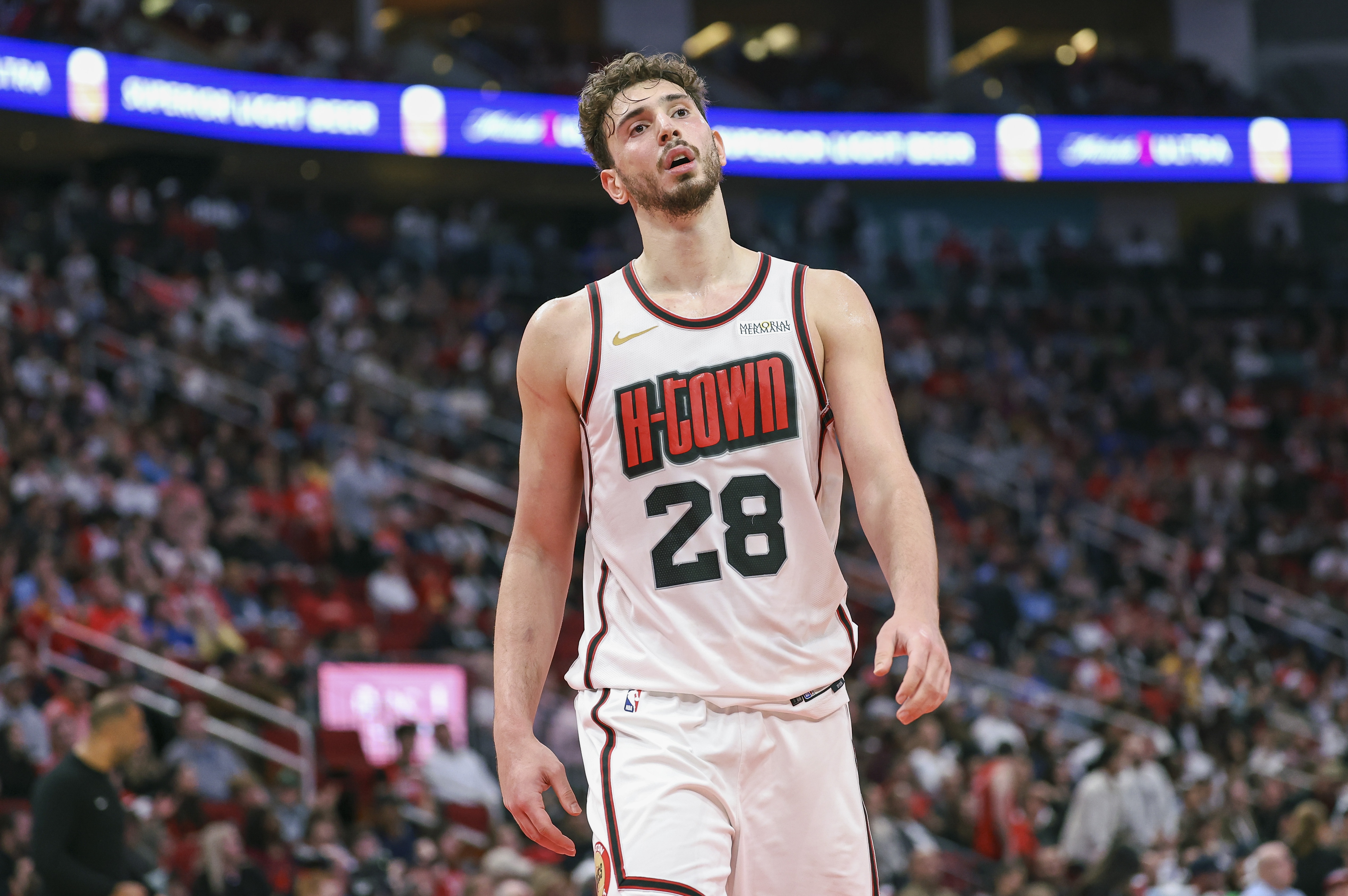 申京:籃網(wǎng)命中了高難度的球 我們做的遠(yuǎn)遠(yuǎn)不夠 必須吸取教訓(xùn)