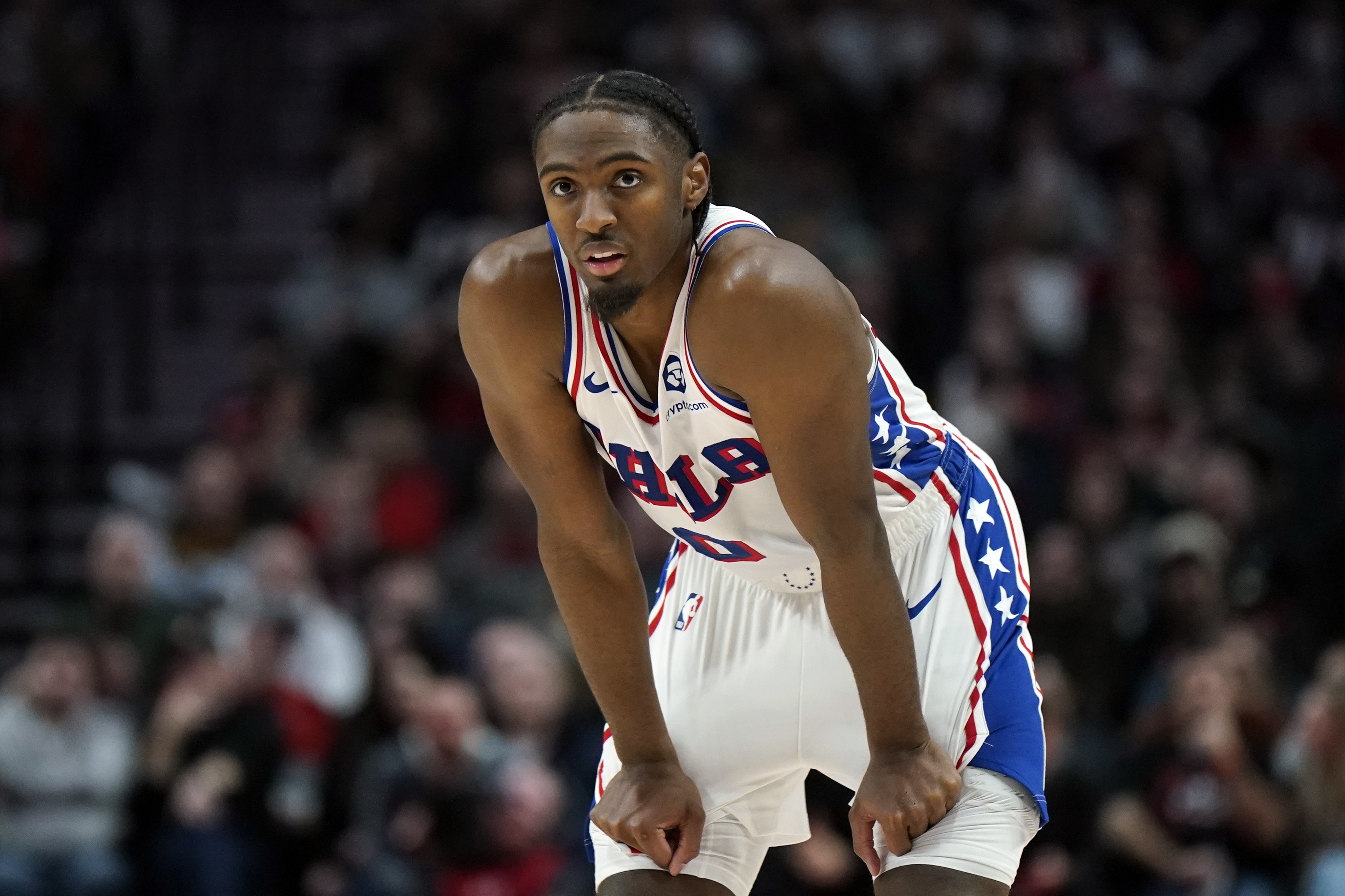 喬治:馬克西扛著全隊(duì)前行 他本該入選全明星 我們的戰(zhàn)績影響了他