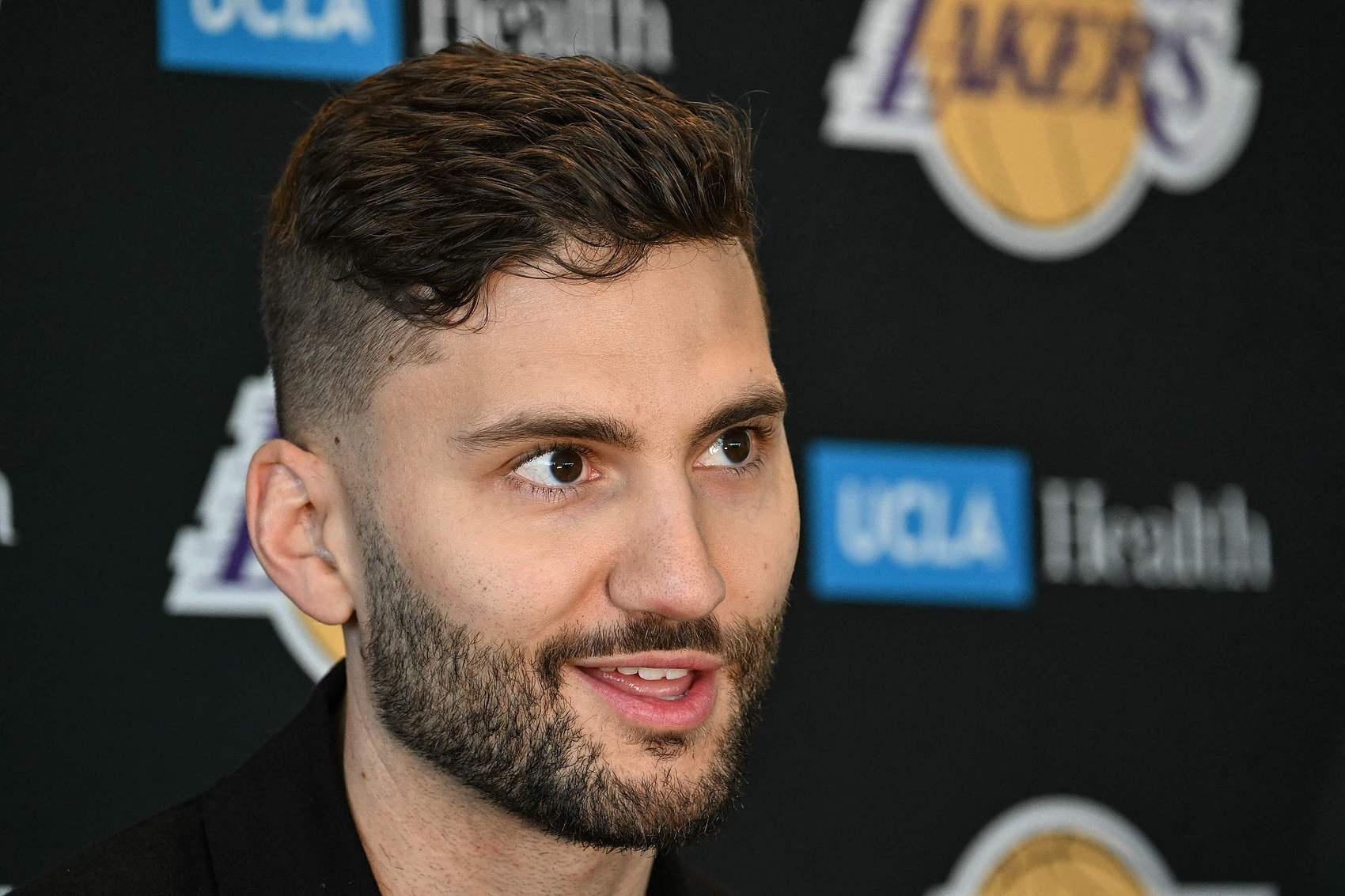 吹一波？蒂格：克萊伯將在湖人扮演很大的角色 他能從1防到5