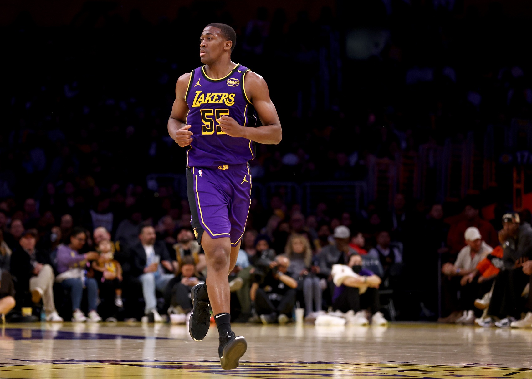 杰米森:讓東契奇和詹姆斯去得分 我們其他人干臟活累活